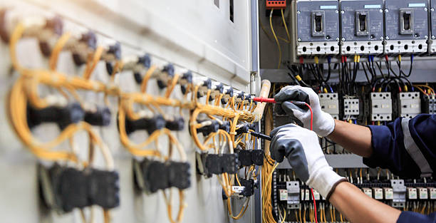Professional Electrician technician working in Fort Totten, ND